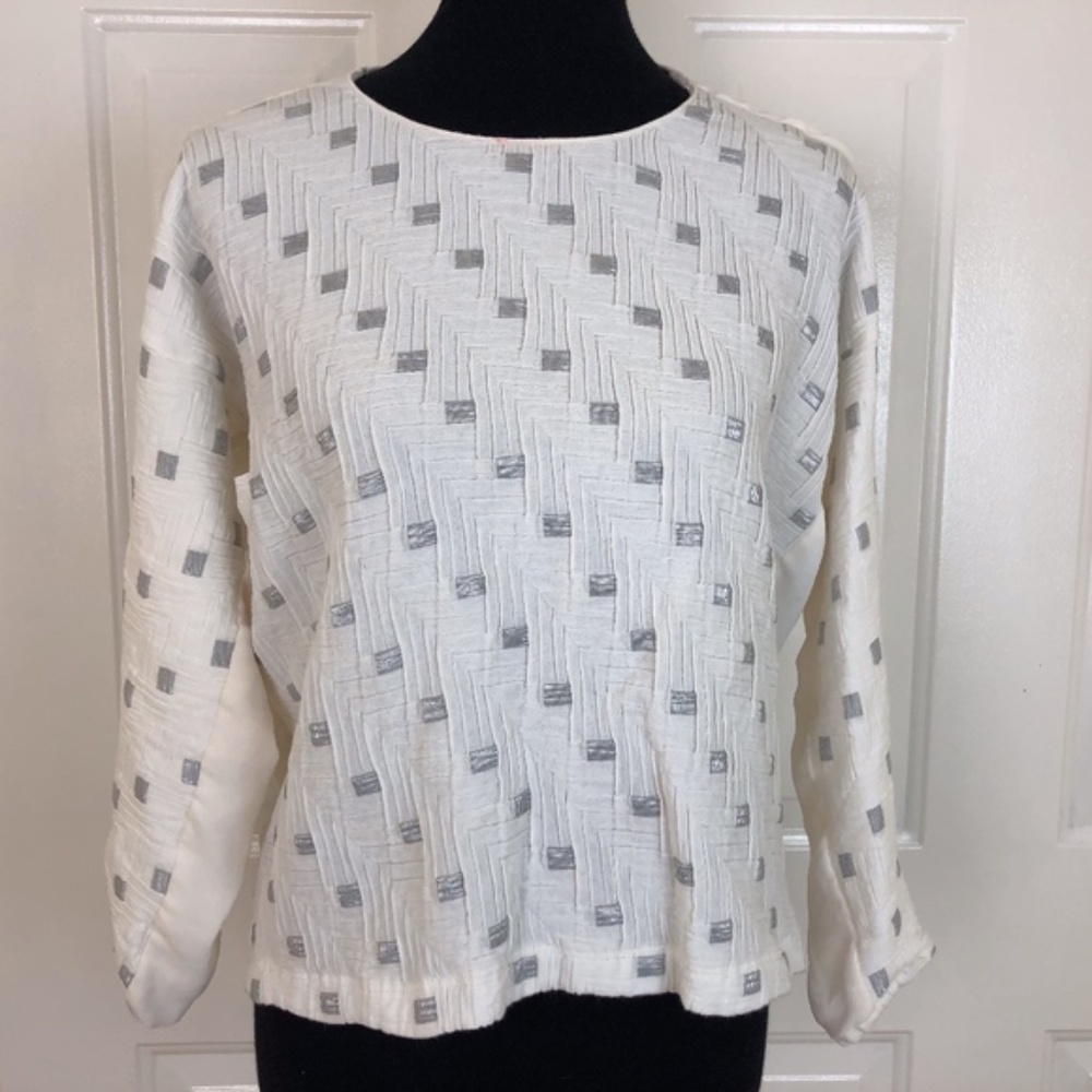Zara Women's Off-White Top W/ Metallic Accents Size S